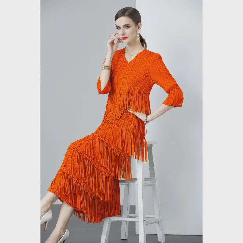 Miyake 2024 V-Neck Long-Sleeved Tassel Pleated Dress