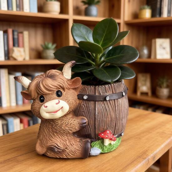 Highland Cow Planter Pot Cute Animal Resin Flower Pot with Drainage Hole Small Scottish Cow Planter for Boho Home Desk Patio Decor