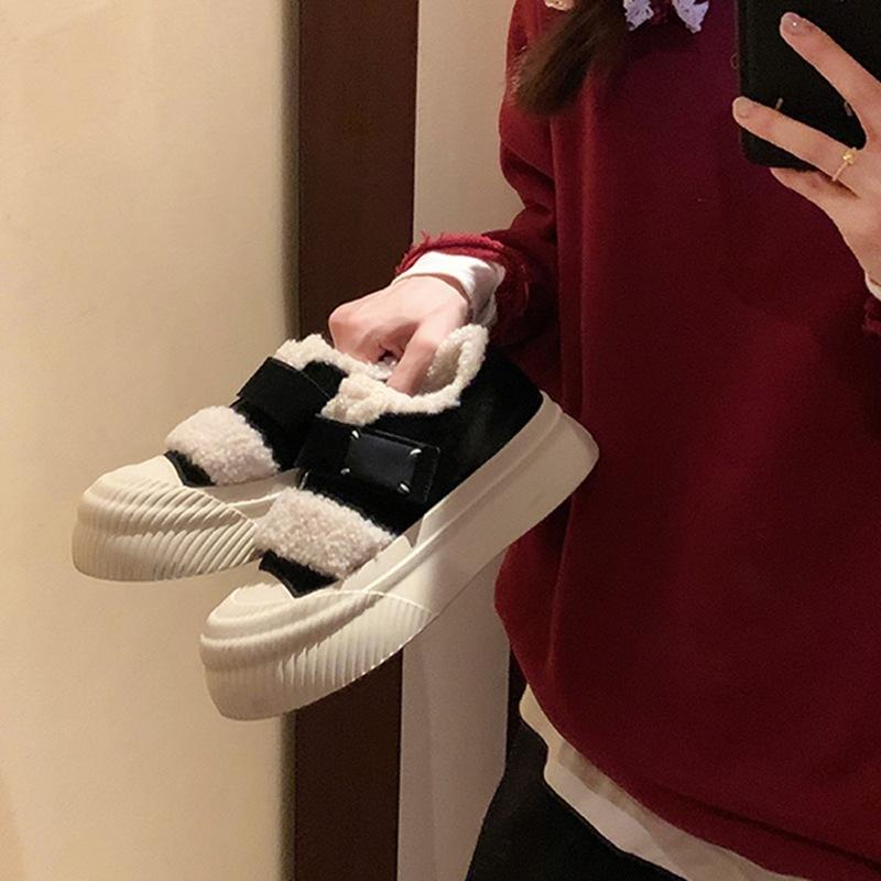 

Thick-soled fluffy shoes Velcro velvet thickened warm casual biscuit shoes women s winter leather one piece free shipping 40 чёрный