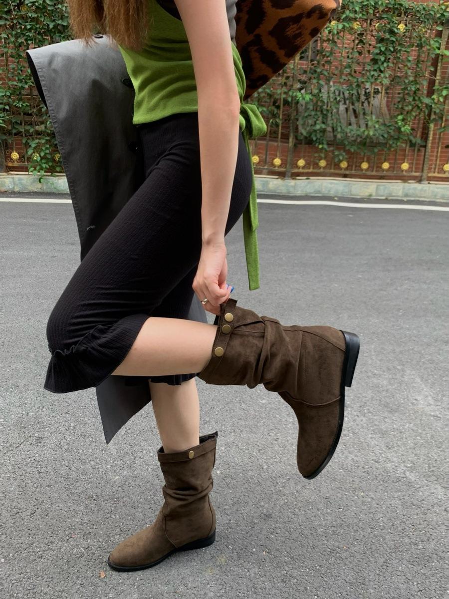 

Spot~ Niche retro buckle with western round head stacking boots women s fashion flat thick heel knight boots short boots women 39