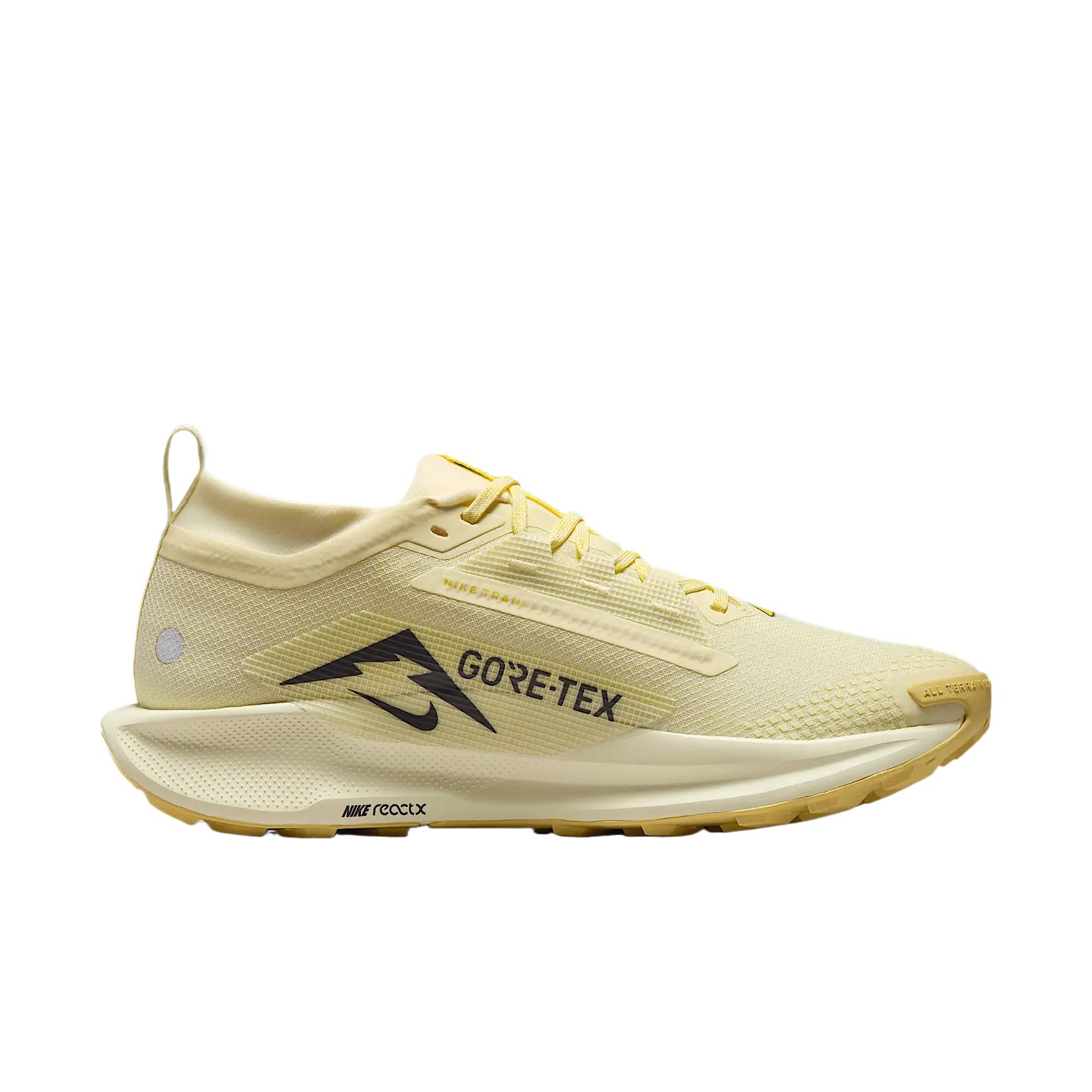 

Новые Nike React Pegasus Trail 5 Gore Tex Alabaster Saturn Gold Lightning Medium Ash FQ0908-700 44