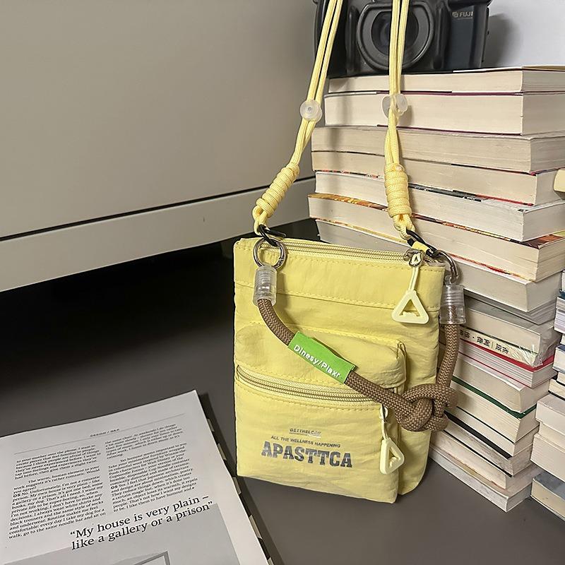 

Летняя женская повседневная сумка-мессенджер высокого класса, маленькая квадратная сумка, мужская новая модная трендовая холщовая наплечная сумка для мобильного телефона жёлтый