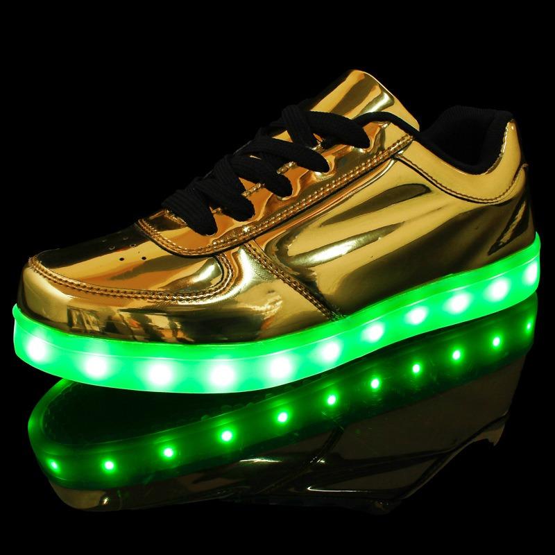 Bunte leuchtende Schuhe LED leuchtend aufladbar hell Herren und Damen Paar Lichtschuhe Gold und Silber Spiegel fluoreszierend leuchtende Lederschuhe