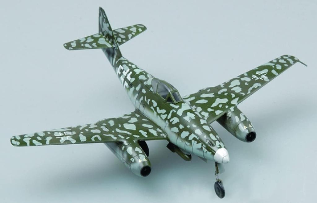 Doyusha 1/72 Messerschmitt Me262A-1a Plastic Model (Airplane)