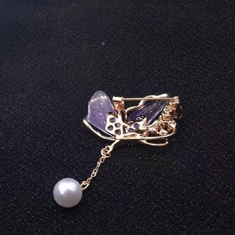 Versatile Butterfly Pearls Accessory Modern Waterdrop Inspired Detailing Sturdy Alloy Brooch for Casual Formal Wear