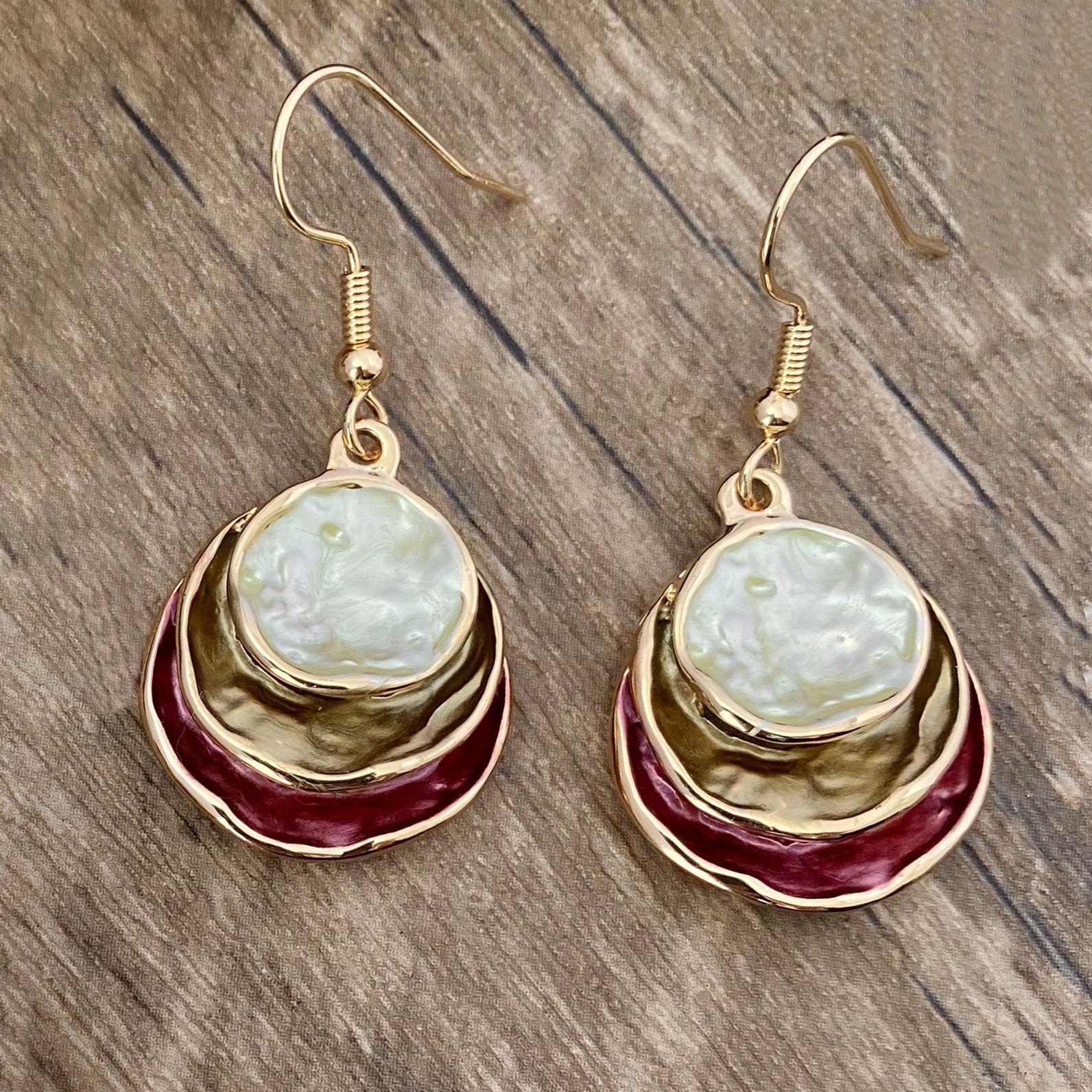 

Серьги-пусеты в виде трехслойного круглого торта с цветным покрытием, модные и универсальные женские уличные геометрические серьги-кольца круглой формы.