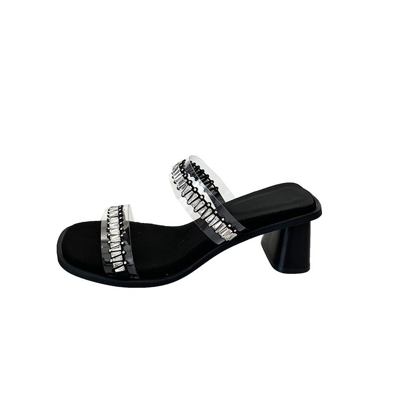 Sommer 2025 neue Kristall-Vierkantkopf-Dickabsatz-Ein-Wort-Slipper Damen Strass vielseitig Außen tragen Temperament bequeme coole Slipper Trend