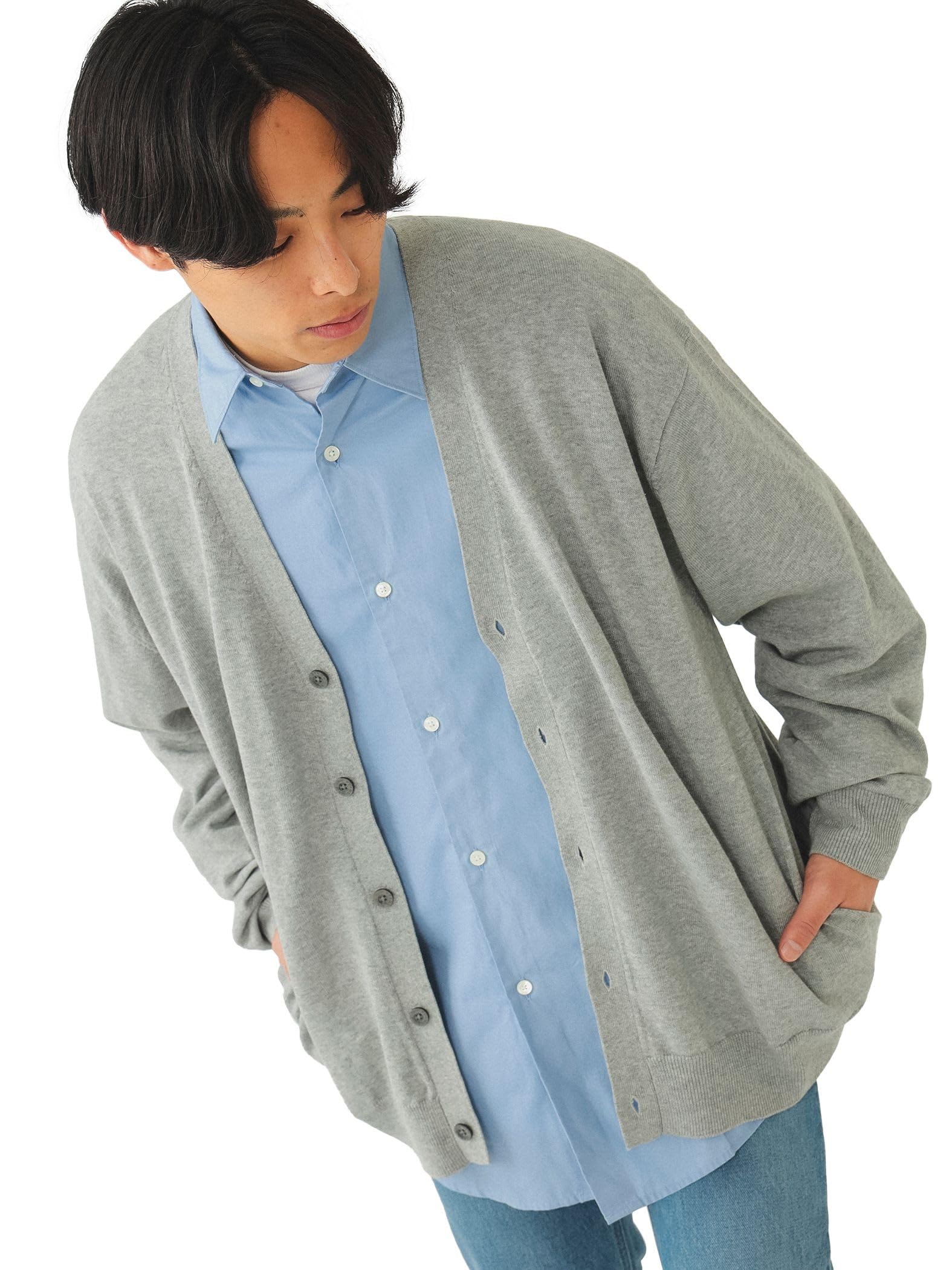 

Beams Men s Relaxed Solid Knit Cardigan in T/GREY (Size L), 11151671147