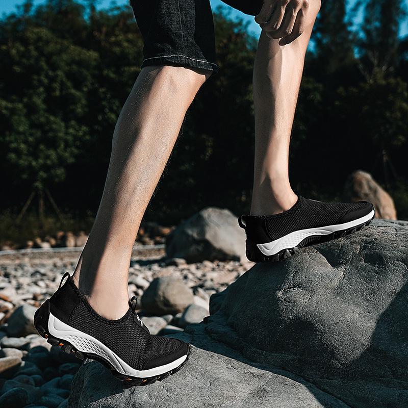 Men Shoes Breathable Classic Running Sneakers for Man Outdoor Light Comfortable Mesh Shoes Slip On Walking Shoes Tenis