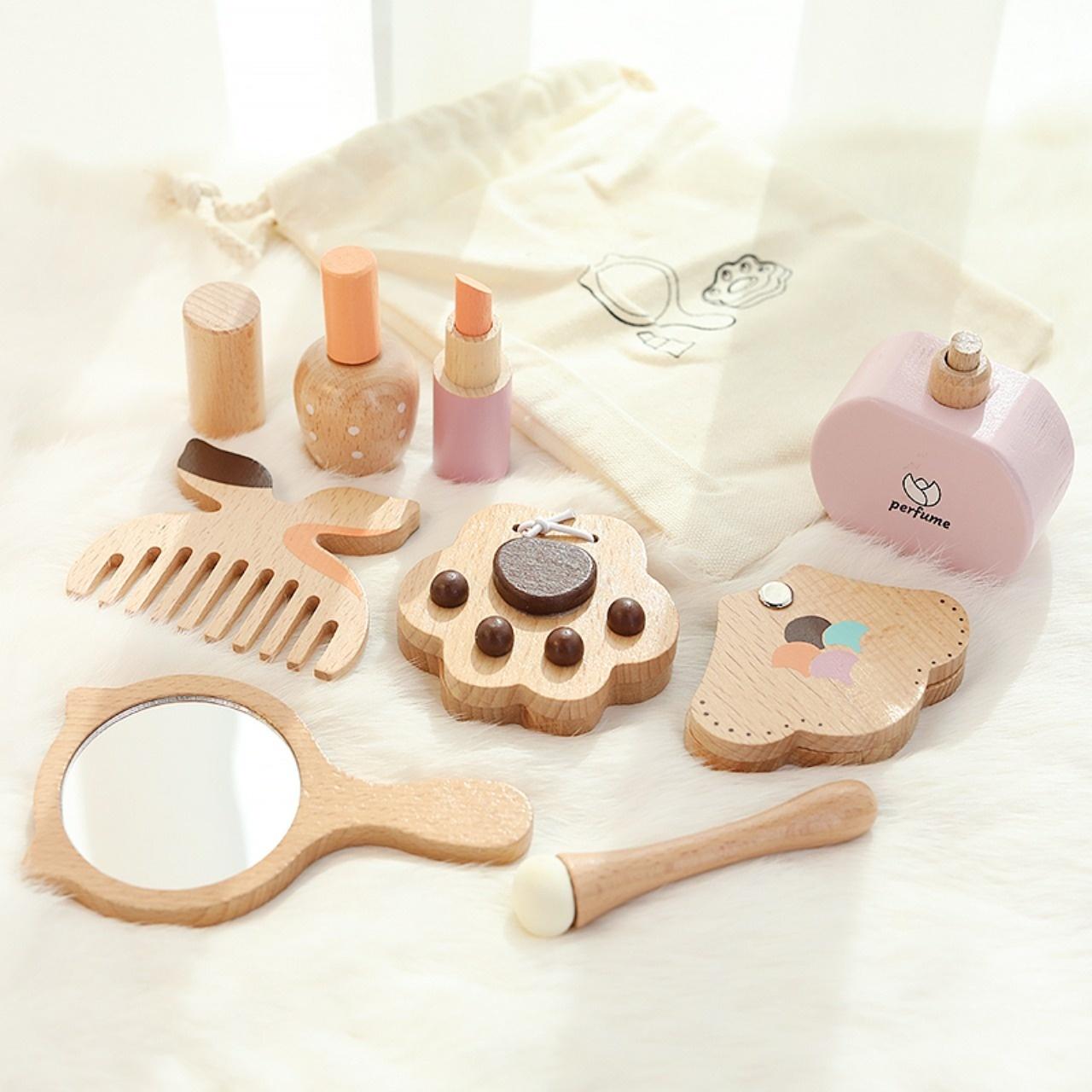 

Girls Wooden Household Cosmetics Toy Set Mirror Comb Perfume Lipstick Eye Shadow Powder Birthday Gift