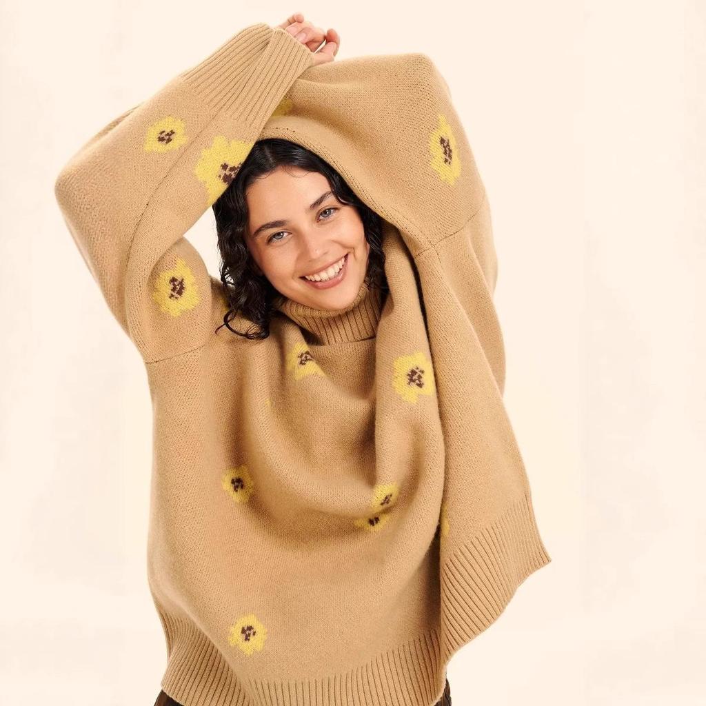 European & American High Neck Jacquard Flower Sweater - Loose Knit for Autumn/Winter.