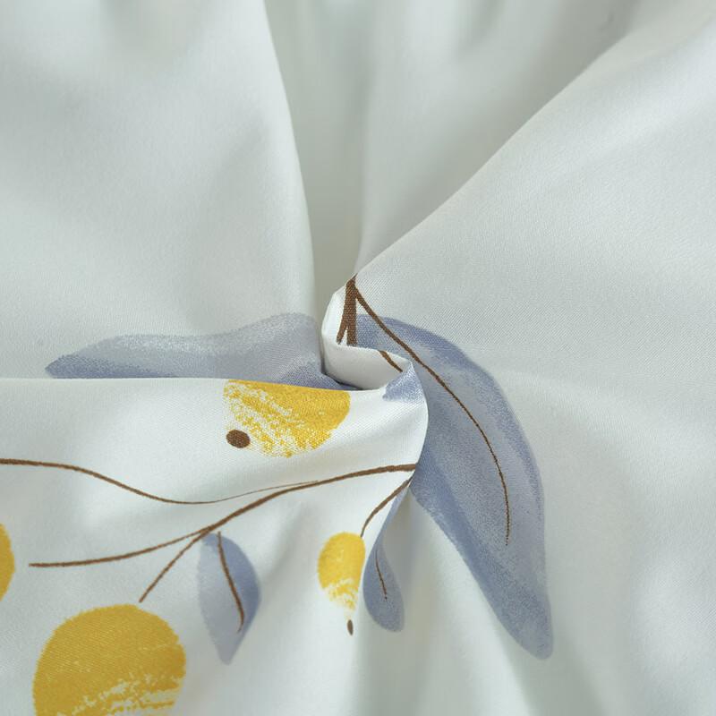 Yalu Leafy Floral All-Season Quilt