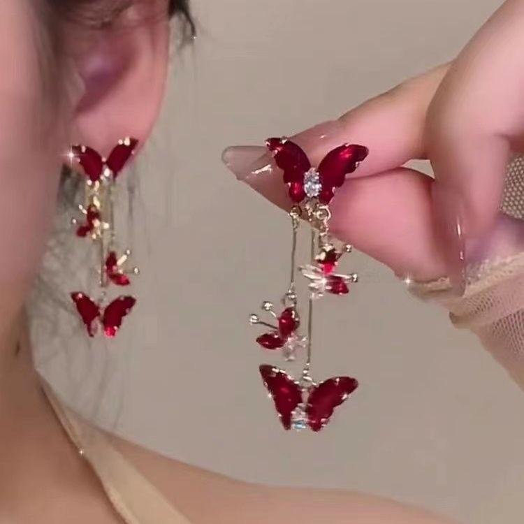 

Stylish Alloy Animal Themed Long Earrings With Rhinestone Accents For Women червоний