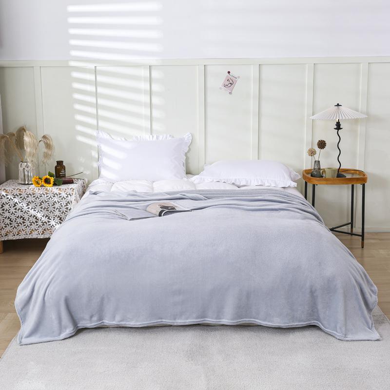 Solid Color Flannel Blanket Office Air Conditioning Soft Warm Imitation Mink Fur Throw Sofa Cover Bedspread Airplane Blankets