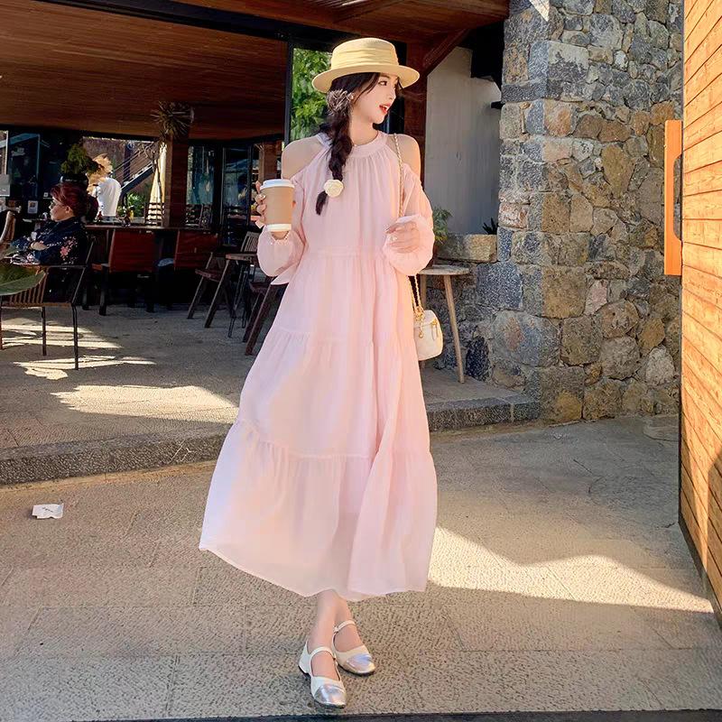Light blue seaside vacation dress women's summer new models are popular this year, beautiful and sweet off-the-shoulder fairy skirt