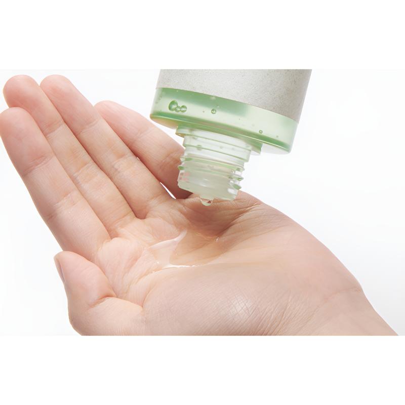 [JMSOLUTION] Releaf Mild Acidic Wormwood Treatment Essence 200ml