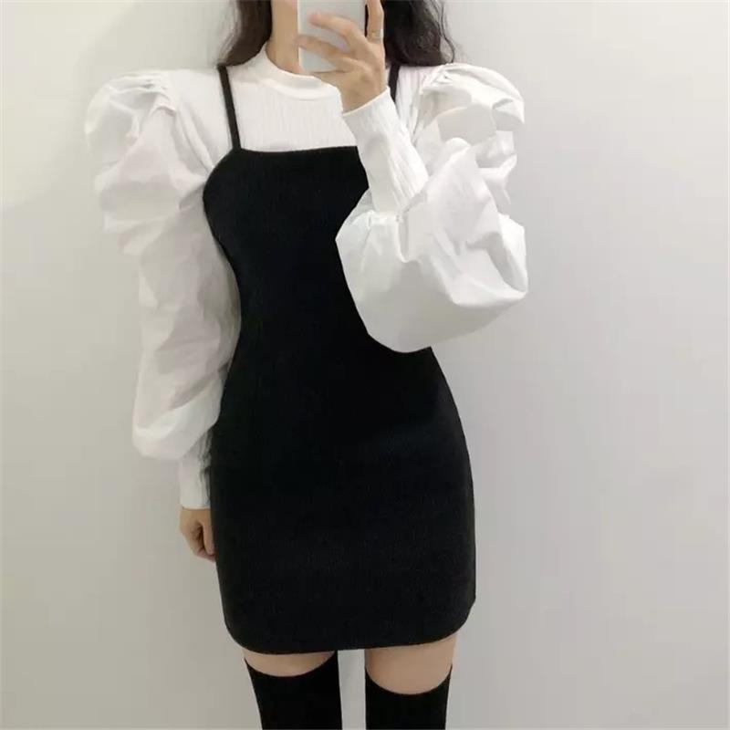 Round Neck Threaded Splicing Design with A Sense of Closure, Bubble Sleeves, Slim Fit Shirt Top for Women