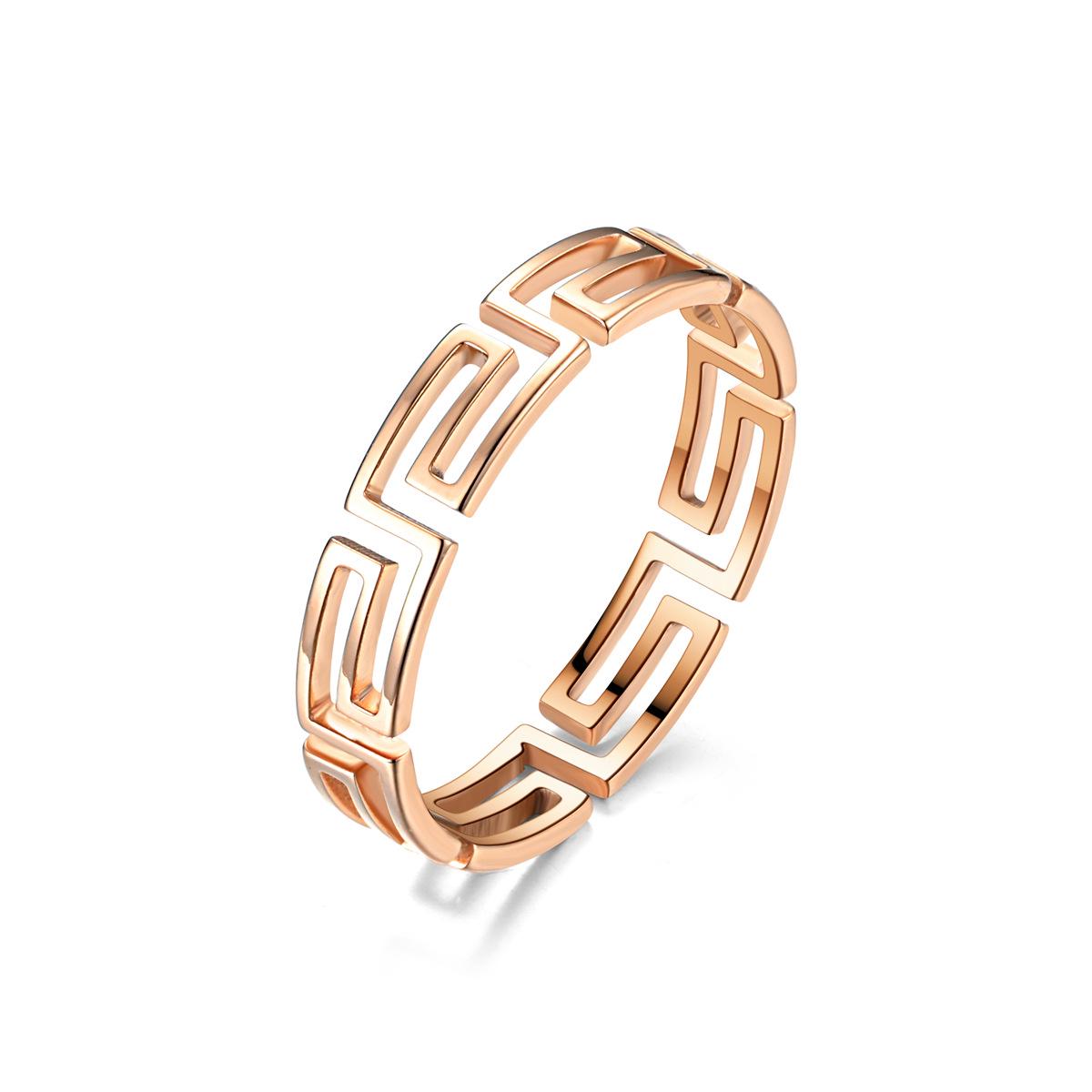 Minimalistischer Titan Damenring mit Chinesischer Mauer Muster - Nicht verblassend, Luxus Edelstahlband Size 9 beige