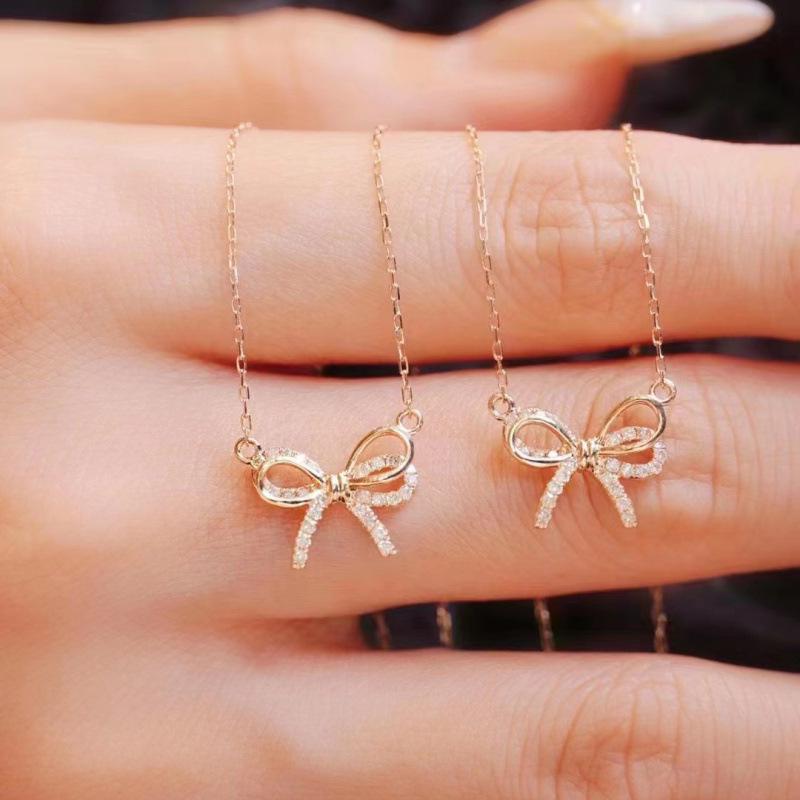Women s Light Luxury Bow Necklace: Elegant Collarbones Chain - High-End Birthday Gift