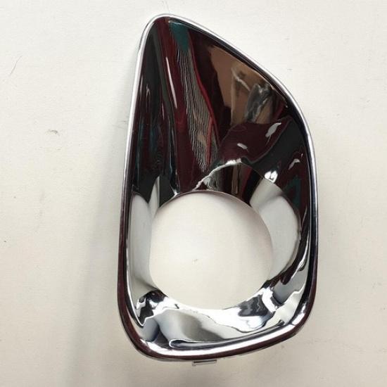 Fog Light Trim Driving Lamp Right Side RH Hand For Jeep 68110962AB, CH1039146