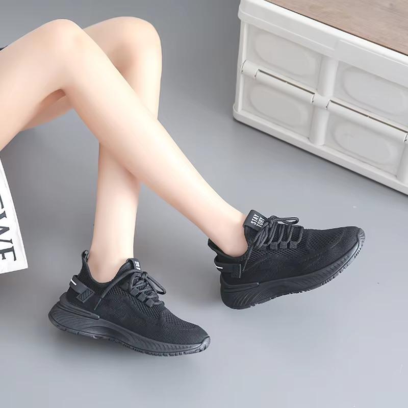 Fashion Summer New Women's Casual Shoes Lightweight Comfortable Breathable Sneakers for Woman Outdoor Anti-slip Soft Running Shoes Plus