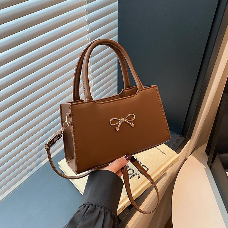 Bow Underarm Bag Women's 2025 Summer New Simple Foreign Style Small Square Bag High Texture Shoulder Messenger Bag