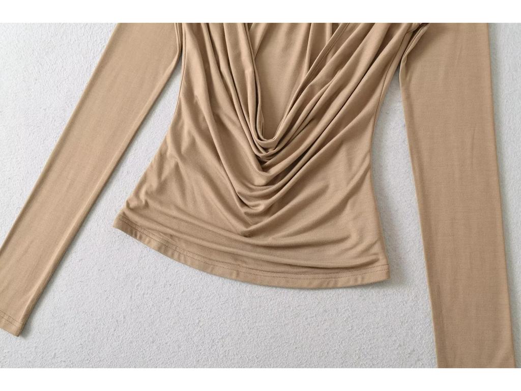 Chic Two-Piece Illusion Halter Neck Beaded Long Sleeve Ruched Top for Fall