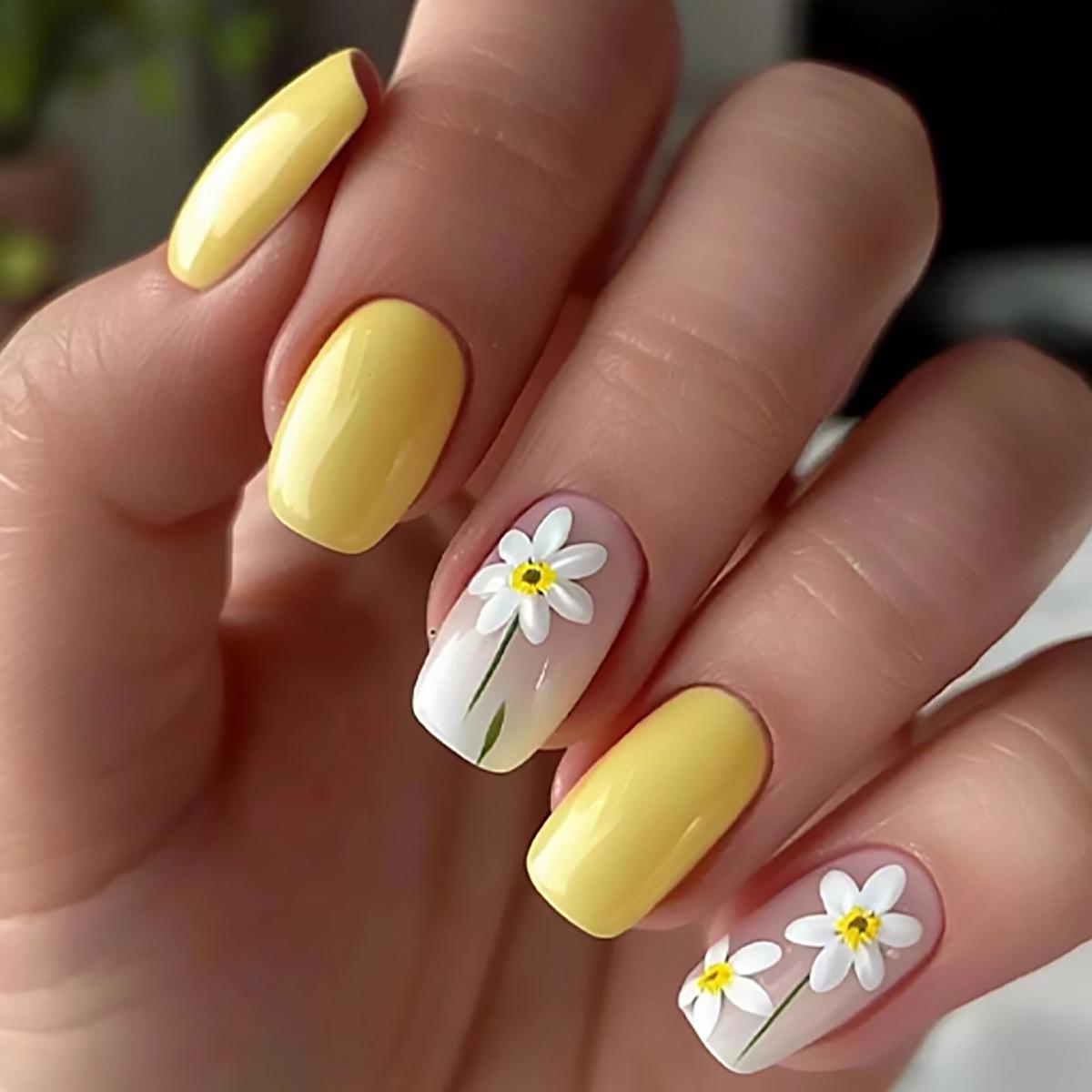 

Medium-Length Yellow Flower Minimalist Press-On Nails for Spring/Summer