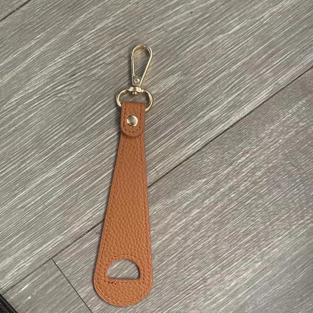 Cestovní klip na klobouk kožený jednoduchý golfový klip na baseballový klobouk letní popruh na klobouk ručník úložný prostor na rukavice peněženku přezka handsfree západka klip