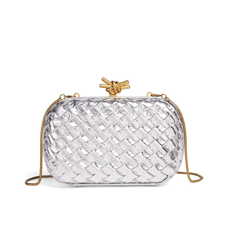 

New woven chain messenger bag fashion dinner clutch bag versatile shoulder bag 21*6*13cm