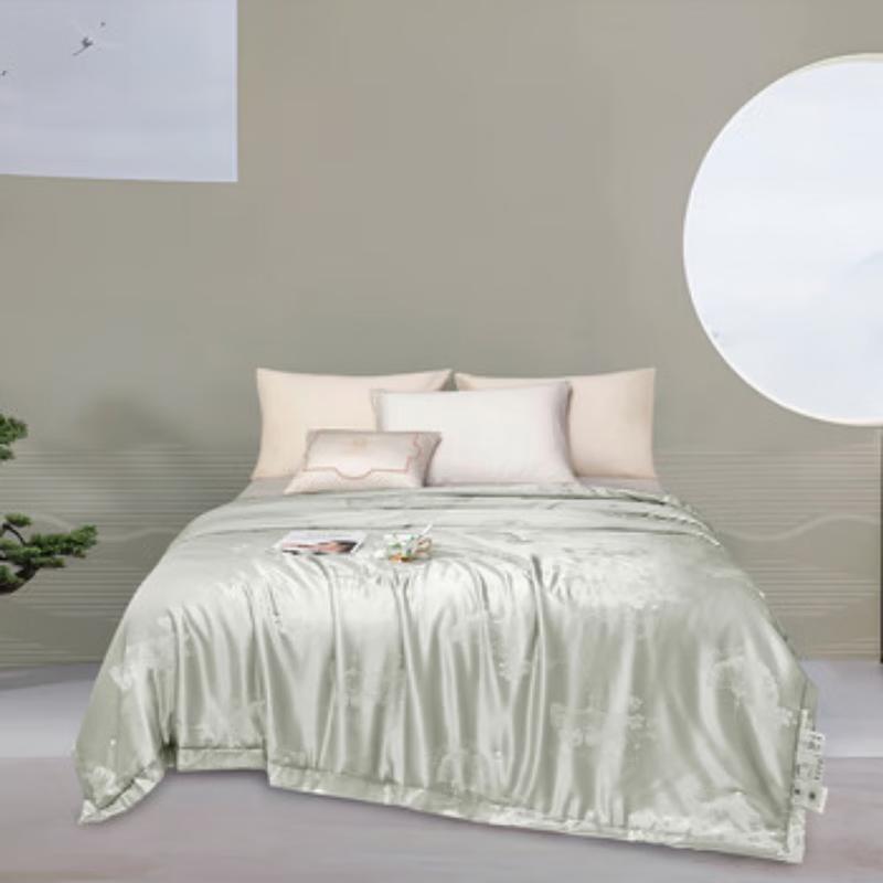 All-Season Modal Jacquard Silk Quilt