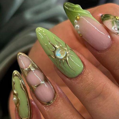 30 Pieces Of Manicure Fresh Green 3D Three-Dimensional Relief Pearl Glitter Long Tip Nail Wearing Nail