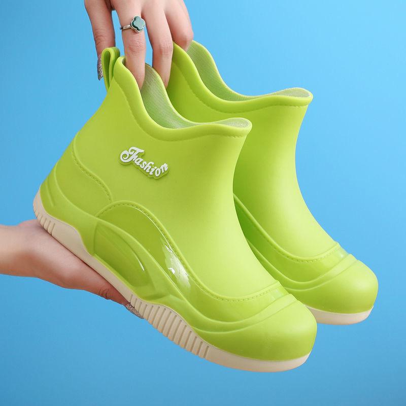 

Жіночі водонепроникні нековзкі короткі гумові чоботи, з оксамитовою підкладкою, легкі, на пласкій підошві 40