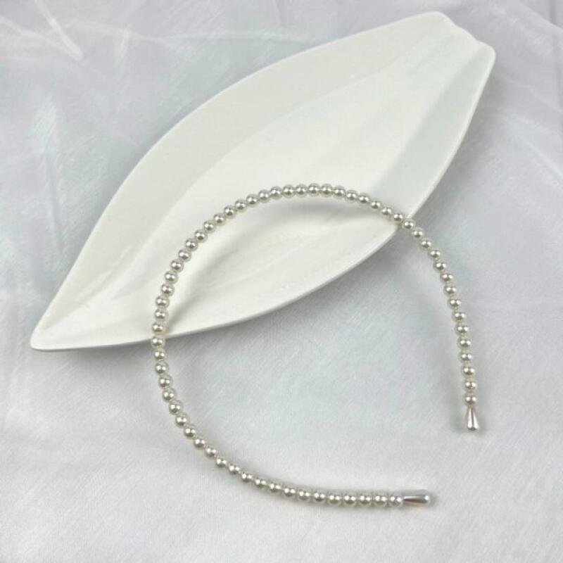 

Slim Pearl Headband