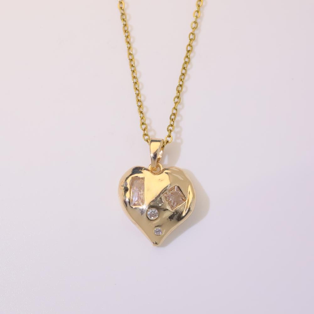 Fashion Heart Shape Pendant Necklaces for Women Zirconia Necklace Wedding Party Jewelry Accessories