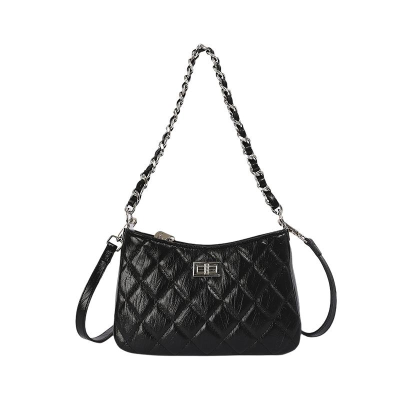 Vintage and Niche Commuter Women's Bag, Fashionable and Trendy Chain Strap Crossbody Bag