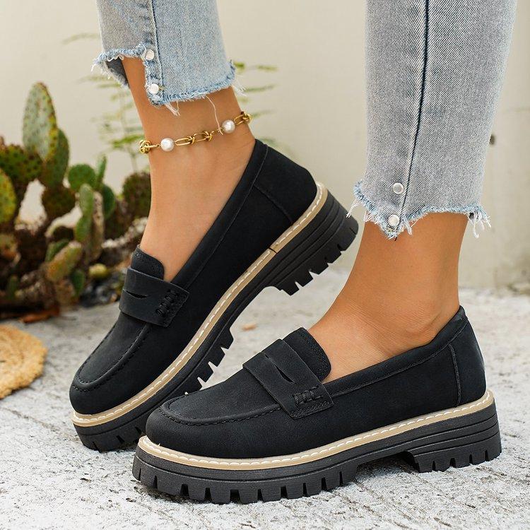 Casual large size shallow mouth round head square heel women's shoes autumn new comfortable soft sole single shoes