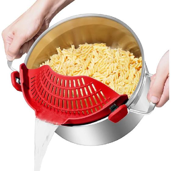 AUOON Clip On Strainer Silicone for All Pots and Pans, Pasta Strainer Clip On Food Strainer for Meat Vegetables Fruit Silicone Kitchen Colander