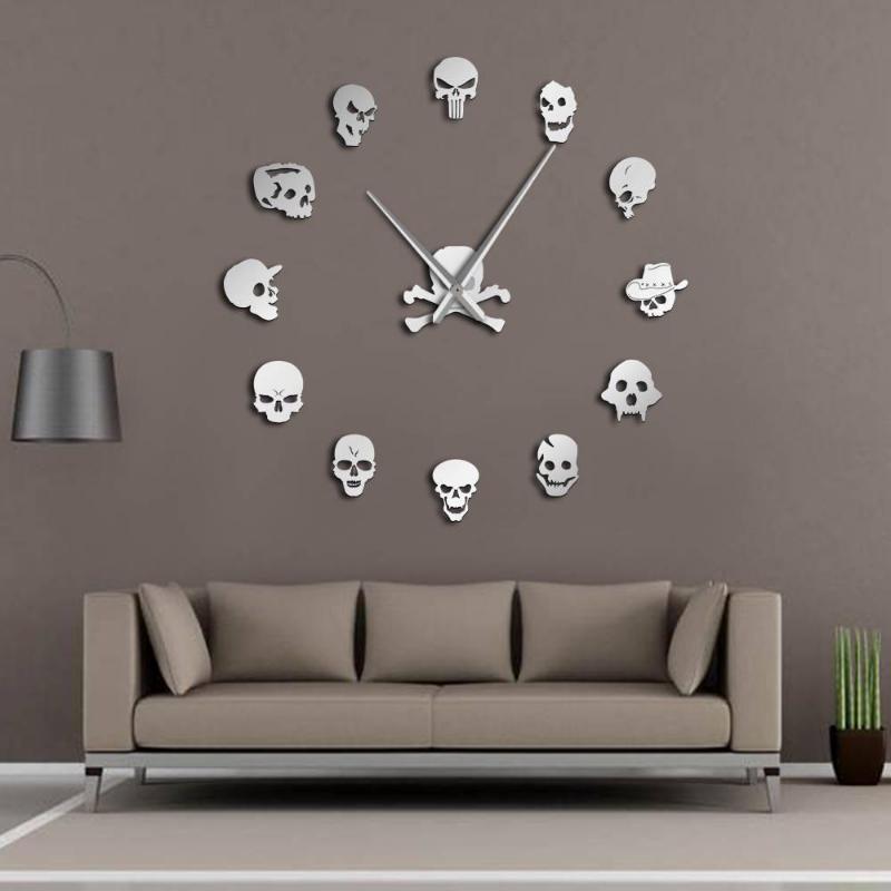 

Different Skull Heads DIY Horror Wall Art Giant Wall Clock Big Needle Zombie Heads Large Wall Watch