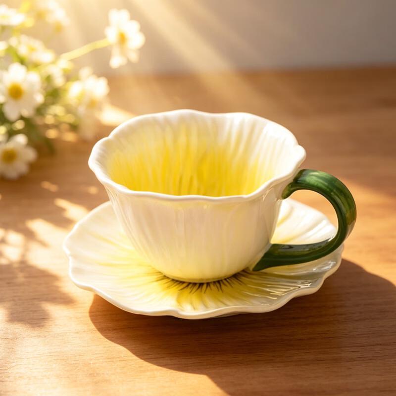 Haofeng Ceramic Cup & Saucer Set