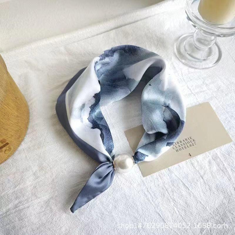 Magnetic Clasp Pearl Silk Scarf Necklace One Size