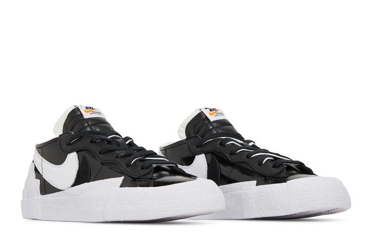 Men's Sneakers Nike Blazer Low Sacai Black Patent Leather Black/White