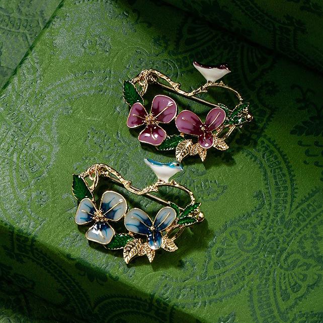 Retro Blume Zweig Vogel Brosche High-End Weiblich Zarte Iris Vogel Brosche Nische Design Anstecknadel Kleidung Accessoires