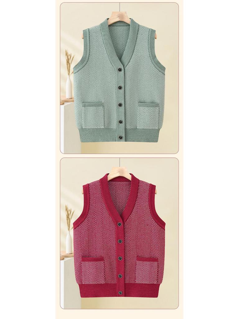Grandma's Plus Velvet Knit Vest: Cozy Shawl for Middle-Aged and Elderly Women in Spring, Autumn, and Winter