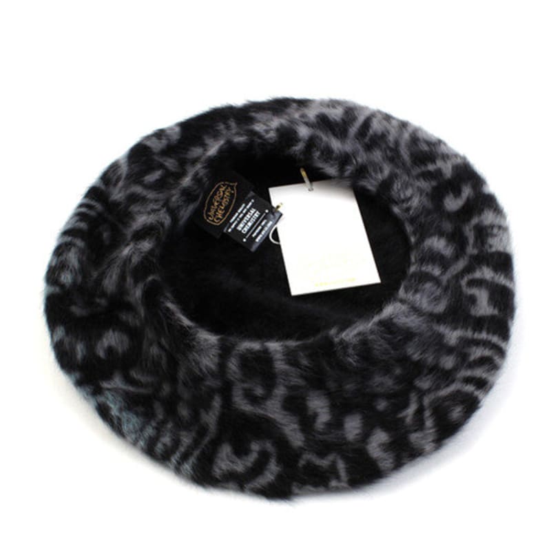 Universal Chemistry Leopard Fur Gray Beret