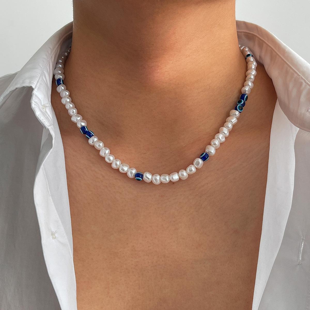 Retro Men Pearl Chain Necklace Imitation Baroque Acrylic Pearl Demon Eye Bead Necklace Fashion Women Jewelry Accessories