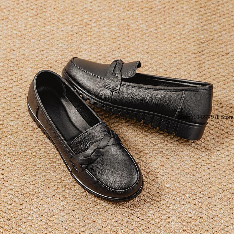 Fashion New Soft-soled Casual Women's Shoes Leather Single Shoes Flat-soled Non-slip Mother Shoes Women's Pu Leathershoes Plus Size