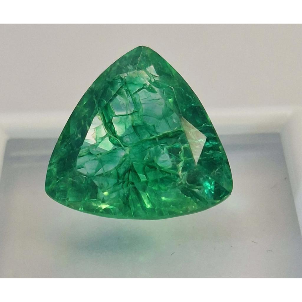 Fabulous Colombian Emerald Green Natural Trillion Cut 8-10 Ct Loose Gemstone