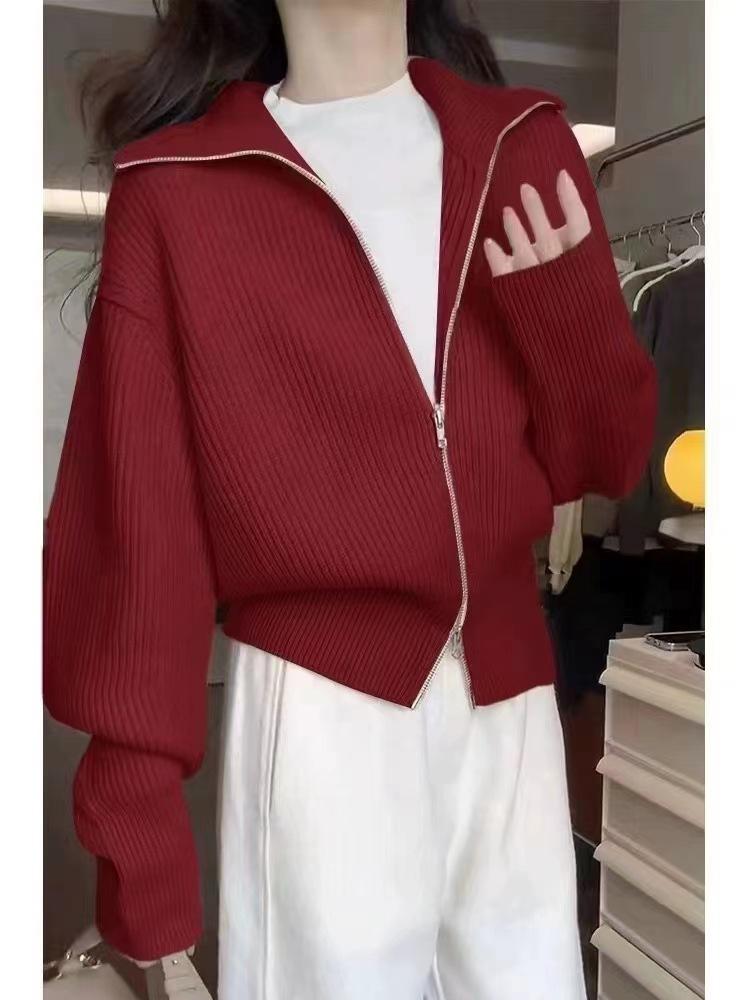 Zipper lapel knitted cardigan women's autumn and winter new large size loose lazy style casual turtleneck white sweater jacket