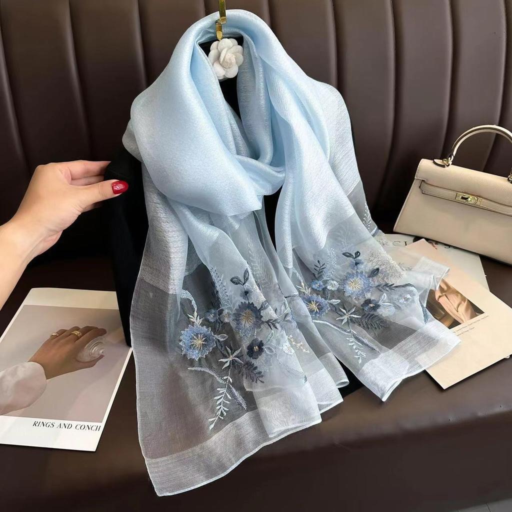 Fashion Silk Wool Scarf Women'S Winter Korean Version Versatile Embroidered Shawl High-End Embroidered Yarn